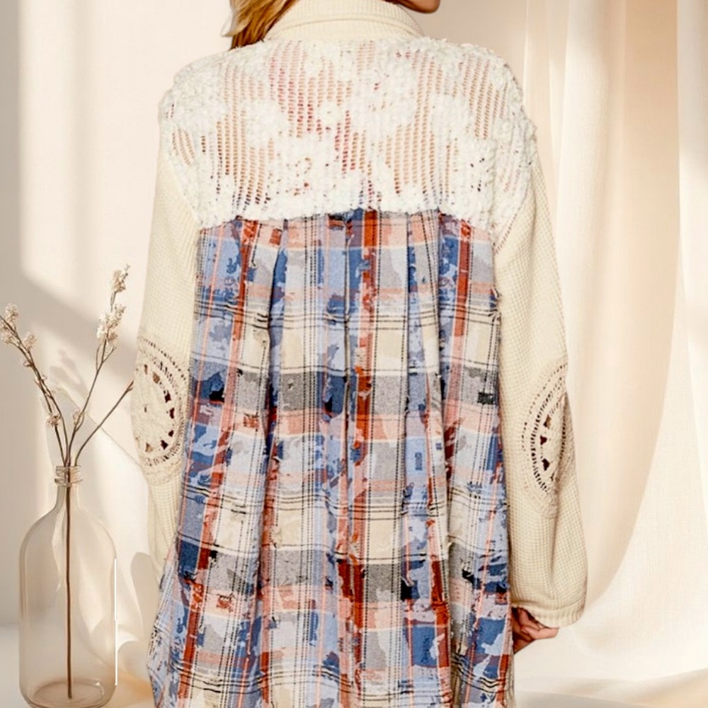POL Plaid Crochet Patch Shirt Jacket Shacket | Cream Multi - Picture 4 of 8